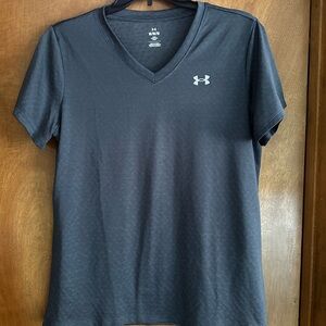 Under Armour Charcoal V-Neck Tee - medium